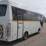 Kazan personel servisi için kullanılan modern otobüs.